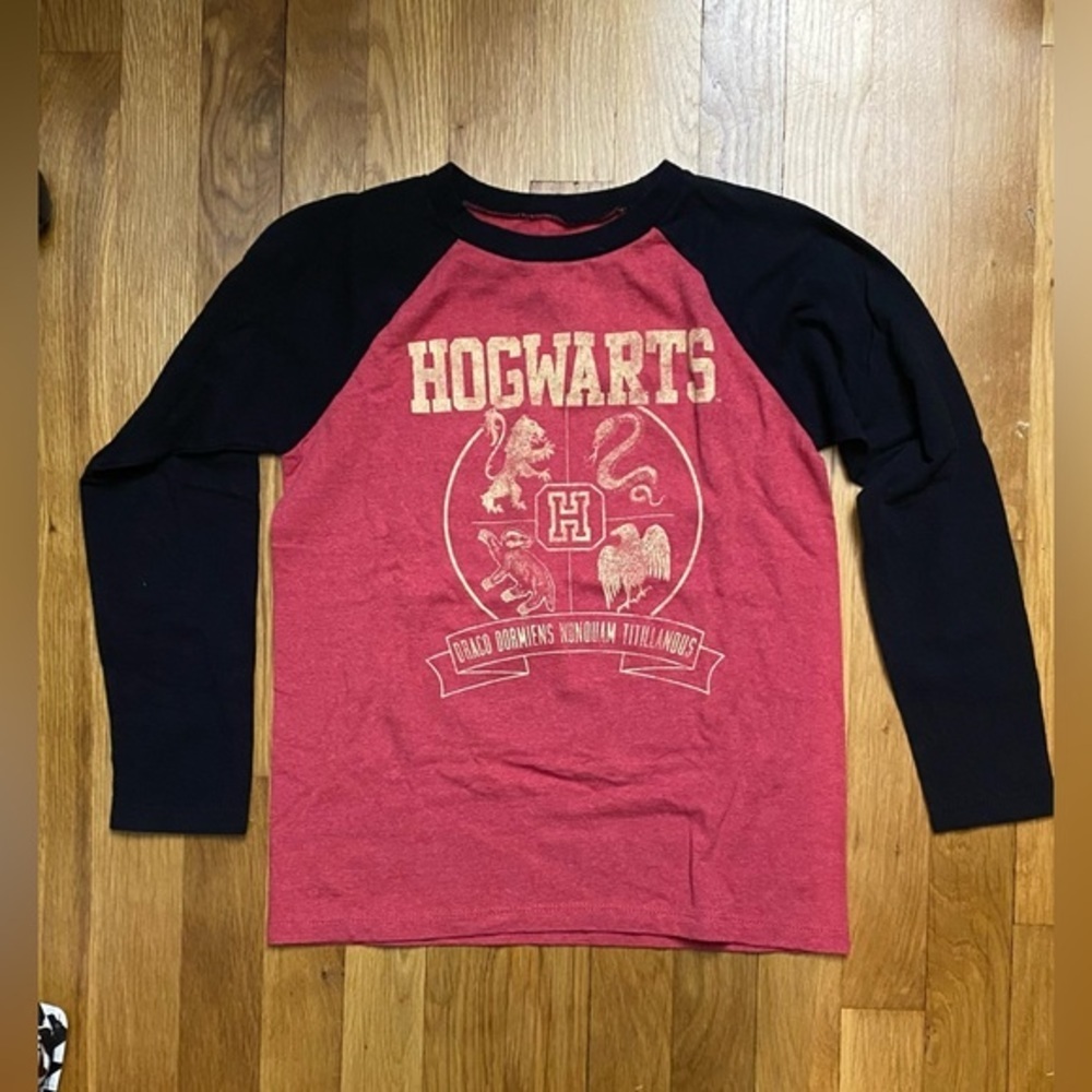 Harry Potter Hogwarts Long Sleeve Shirt Size Smal